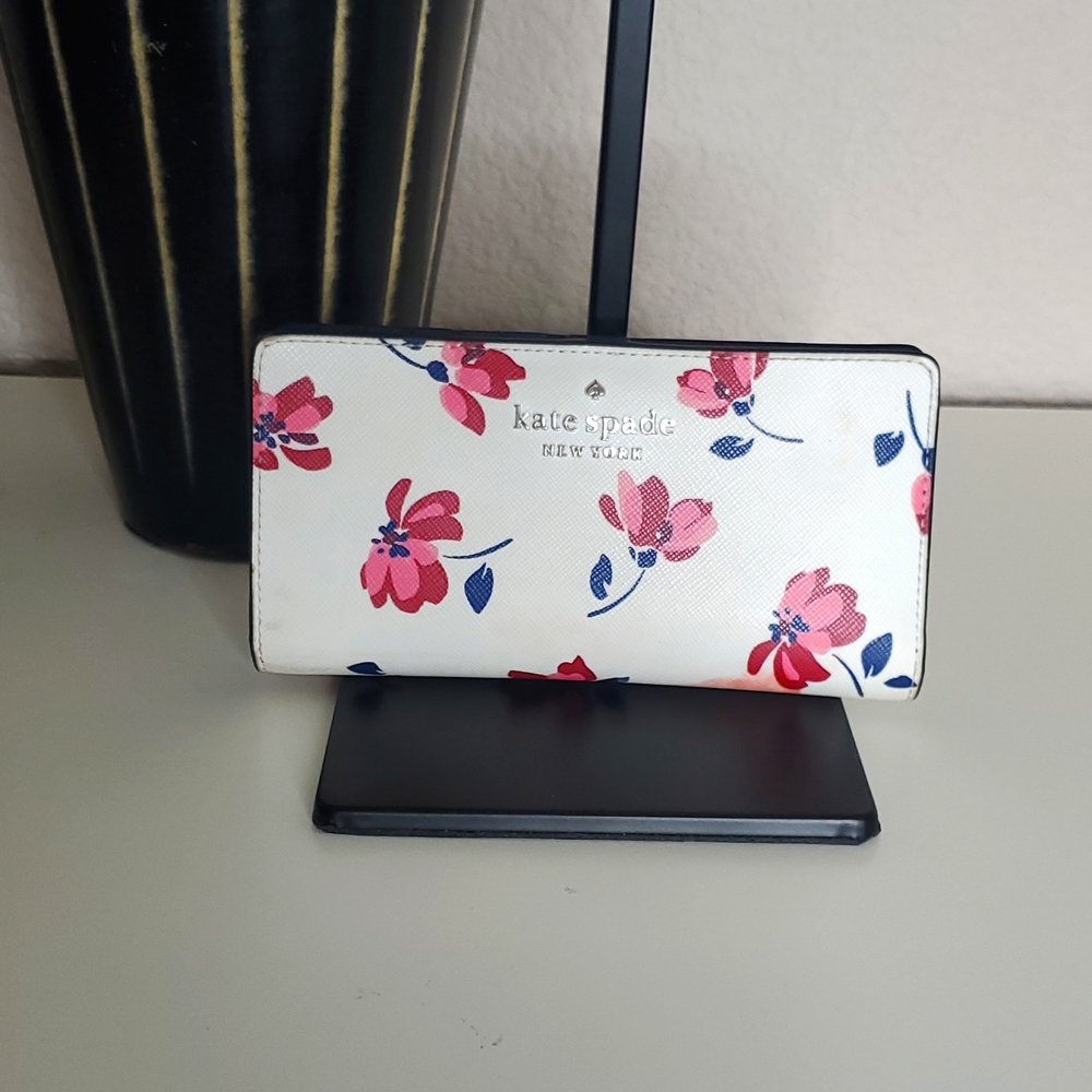 KATE SPADE Staci Tea Garden Toss Bifold Snap Wallet